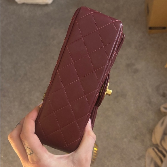 CHANEL FLAP BAG W HANDLE - Picture 6 of 15